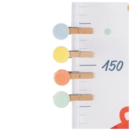 Színes jelölő csipeszek a mérőlécen