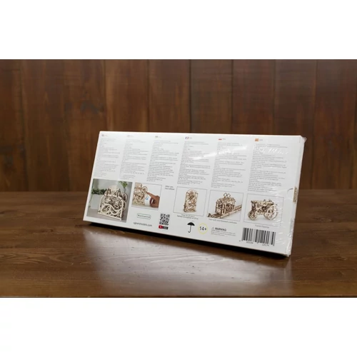 UGEARS Színház doboza