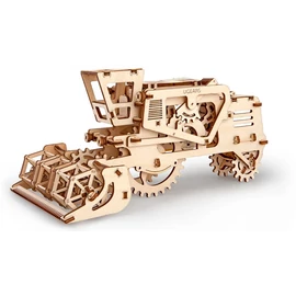 UGEARS kombájn mechanikus famodell készlet