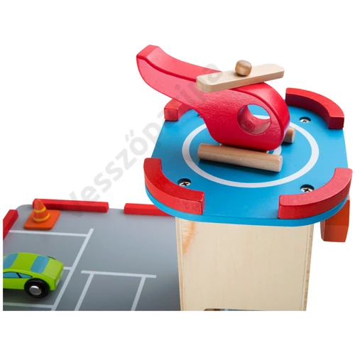 Small foot fa emeletes garázs piros helikopterrel