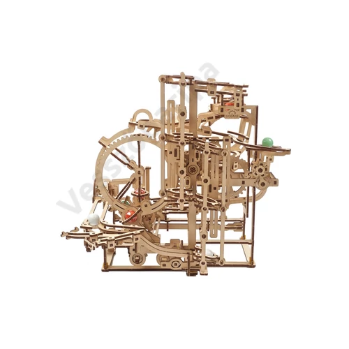 Ugears lépcsős golyópálya mechanikus modell