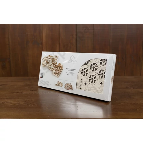Ugears kombájn doboza