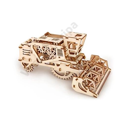 UGEARS kombájn natúr színben