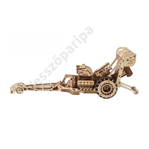 UGEARS Dragster szitakötő alakja