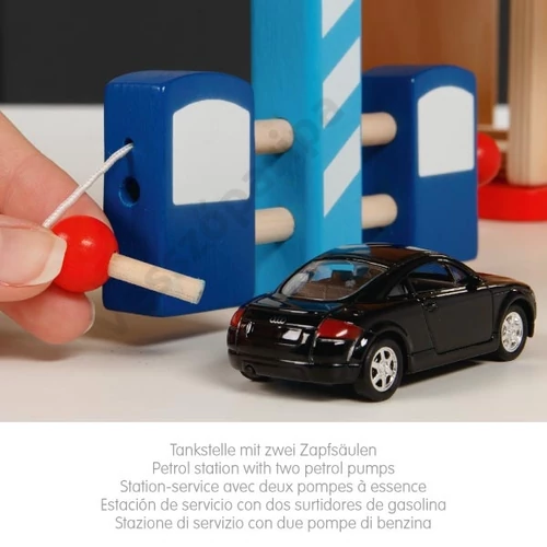 Kétállásos benzinkút kisautóknak