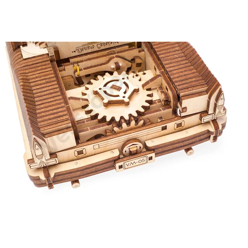 Ugears Cabrio VM-05 mechanikus motor