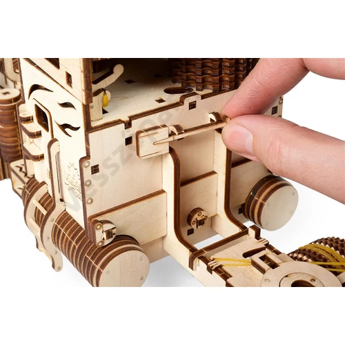 UGEARS Heavy Boy truck VM-03 kamion vonóhorog
