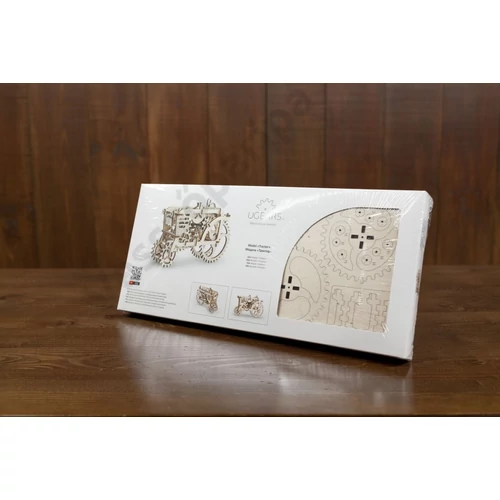 UGEARS traktor doboza