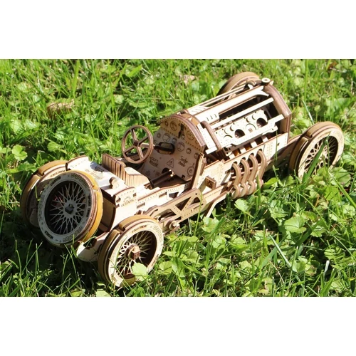 UGEARS Grand Prix versenyautó