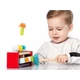 Cubika színes fa kalapáló játék kisgyerekkel