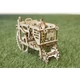 UGEARS traktor modell a fűben